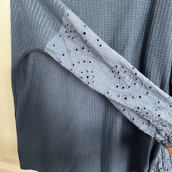 BoHo Shirt - Picture 2 of 2